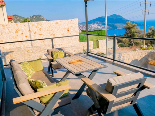  gece  -  Kasım
  | Kalkan Kızıltaş'ta Deniz Manzaralı, Jakuzili Lüks 10 Kişilik Villa
